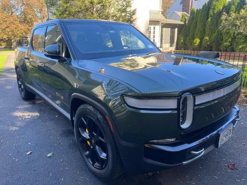 Green 2023 Rivian R1T Adventure Quad-Motor Large Package