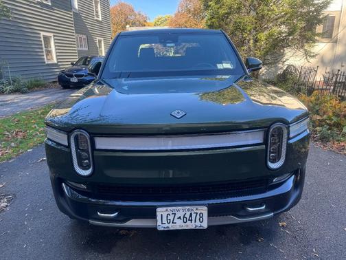 Green 2023 Rivian R1T Adventure Quad-Motor Large Package