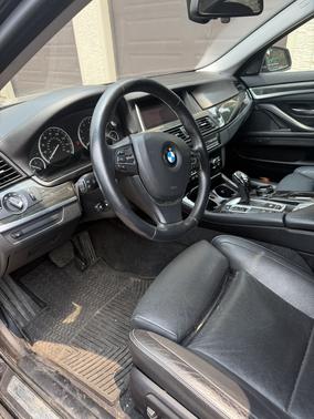 Black 2016 BMW 550 i xDrive