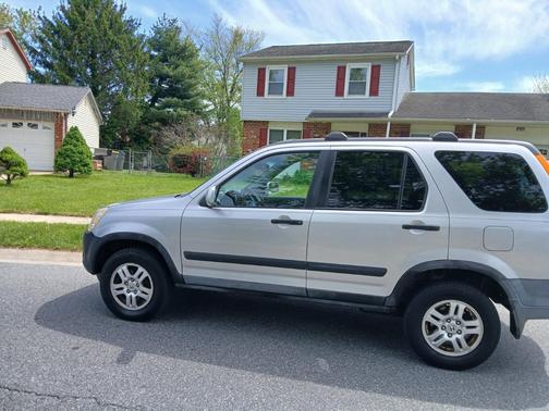 Silver 2004 Honda CR-V EX