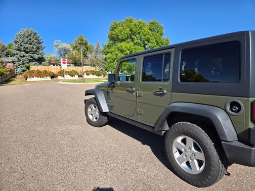 2015 Jeep Wrangler Unlimited Sport