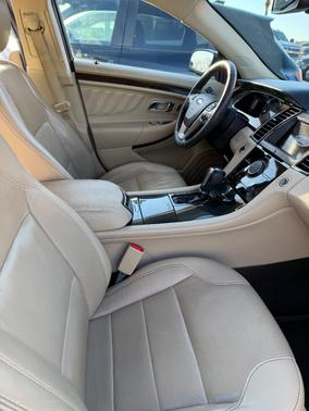 2019 Ford Taurus Limited