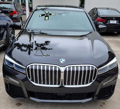 Black 2020 BMW 745e xDrive iPerformance