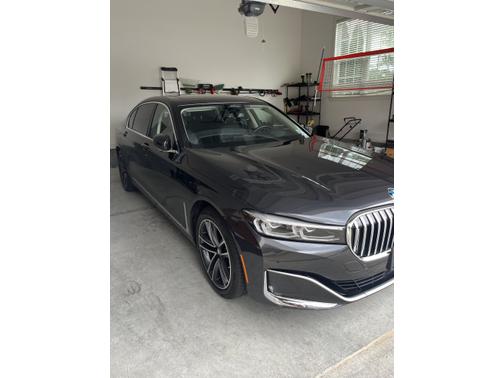 2021 BMW 750 i xDrive