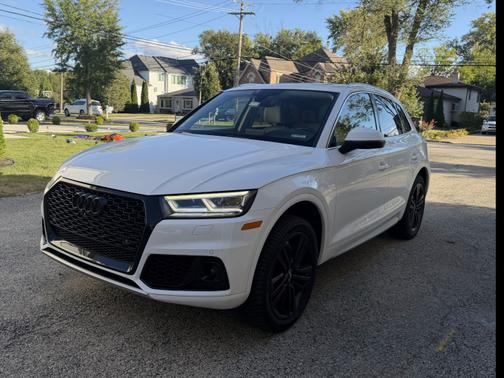 2018 Audi Q5 2.0T Prestige