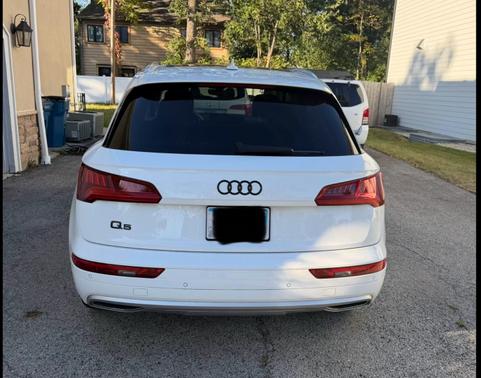 2018 Audi Q5 2.0T Prestige