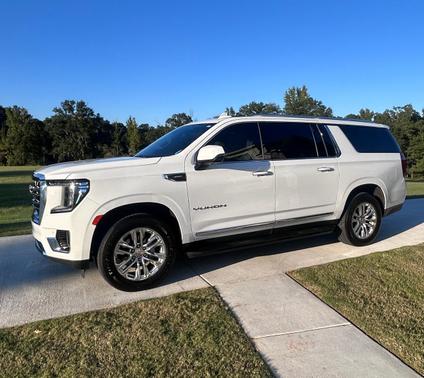 White 2022 GMC Yukon XL SLT