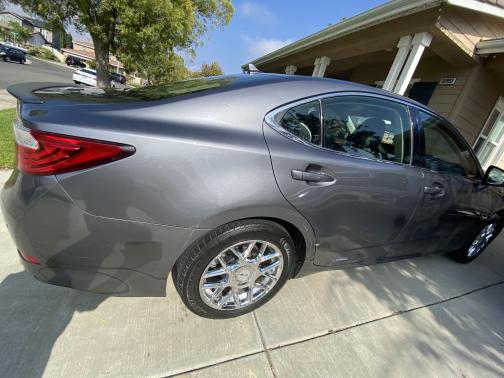 2014 Lexus ES 300h Base