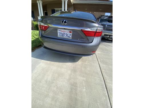 2014 Lexus ES 300h Base