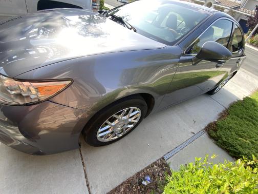 2014 Lexus ES 300h Base
