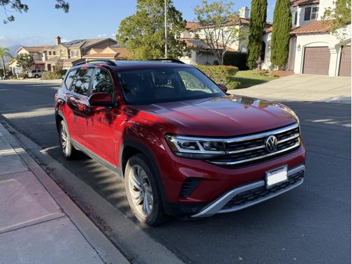 2022 Volkswagen Atlas 2.0T SE w/Technology