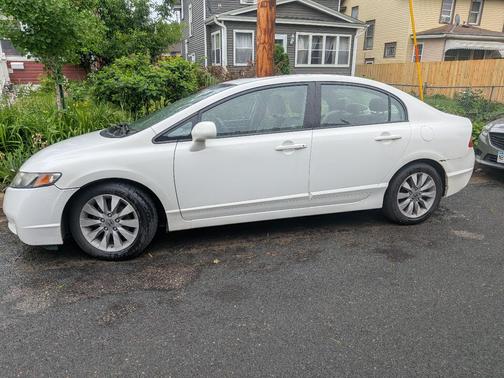 White 2010 Honda Civic EX