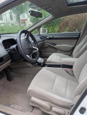 White 2010 Honda Civic EX