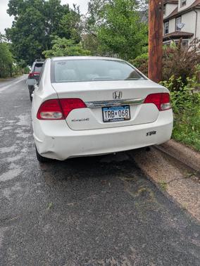 White 2010 Honda Civic EX