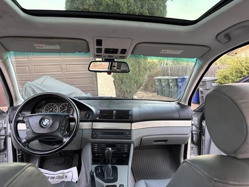 2003 BMW 525 iT