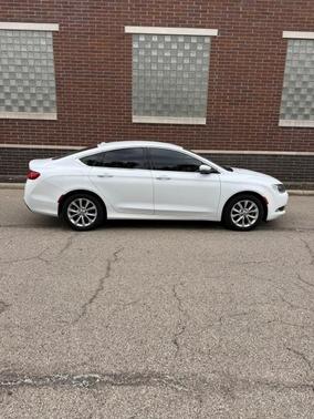 White 2015 Chrysler 200 C