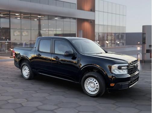 2023 Ford Maverick XL