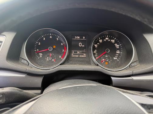 2016 Volkswagen Passat 1.8T R-Line