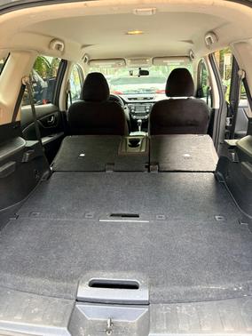 Gray 2014 Nissan Rogue SV