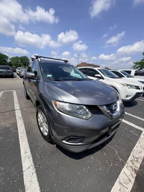 Gray 2014 Nissan Rogue SV