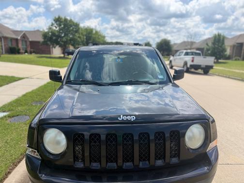 Black 2012 Jeep Patriot Sport