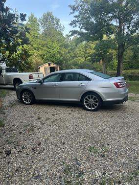 2014 Ford Taurus Limited