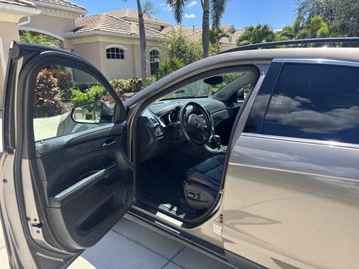 2012 Cadillac SRX Base