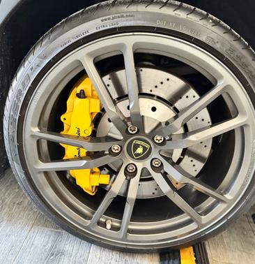 2011 Lamborghini Gallardo LP570-4 Superleggera