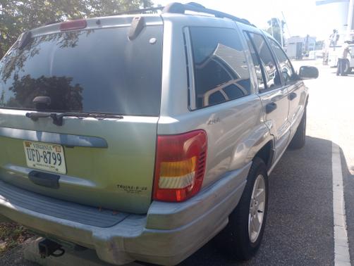 2000 Jeep Grand Cherokee Laredo 4WD