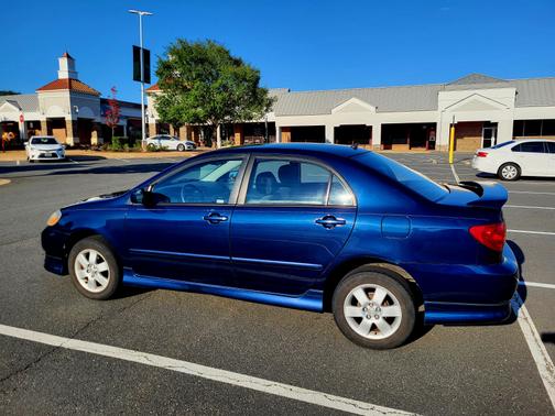 2004 Toyota Corolla S