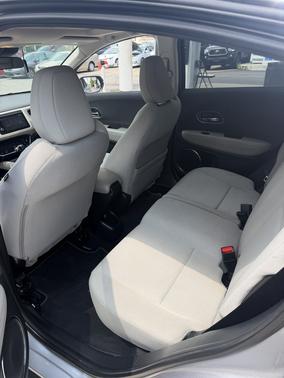 Silver 2019 Honda HR-V EX