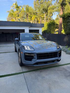 Gray 2025 Porsche Cayenne Cayenne Turbo GT