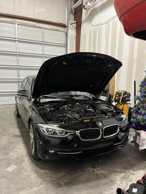 2018 BMW 330e iPerformance