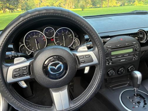 Silver 2006 Mazda MX-5 Miata Grand Touring