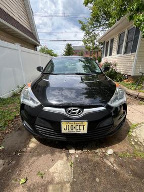 Black 2013 Hyundai Veloster Base