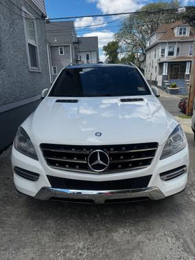 White 2014 Mercedes-Benz M-Class ML 350 4MATIC