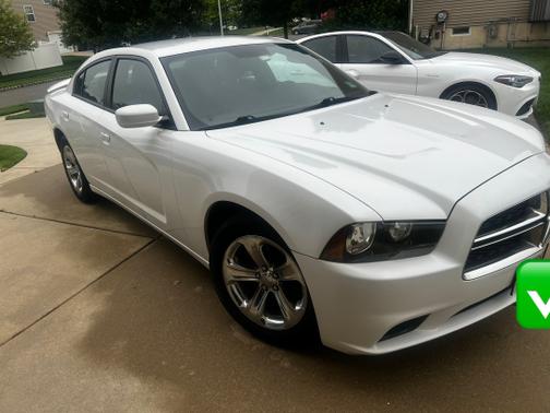 2014 Dodge Charger SE