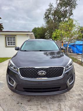 2018 Kia Sorento LX