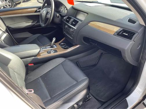 2011 BMW X3 xDrive28i