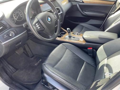 2011 BMW X3 xDrive28i