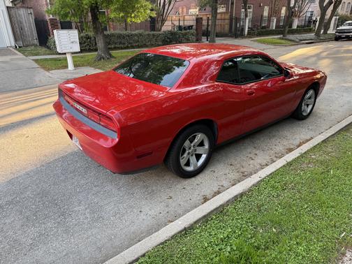 2014 Dodge Challenger SXT
