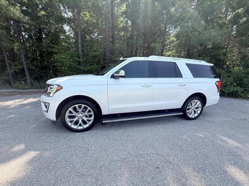 White 2019 Ford Expedition Max Platinum
