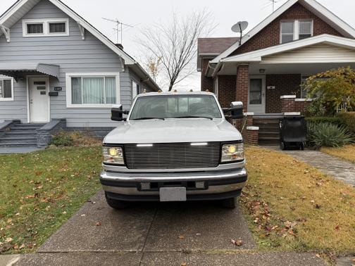 1995 Ford F-350 XL Crew Cab