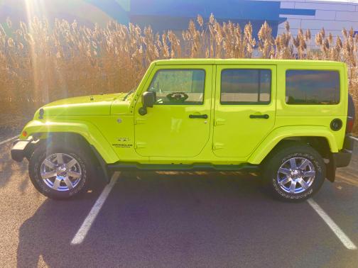 2017 Jeep Wrangler Unlimited Sahara