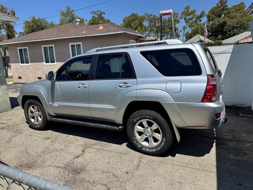 2004 Toyota 4Runner Sport V8