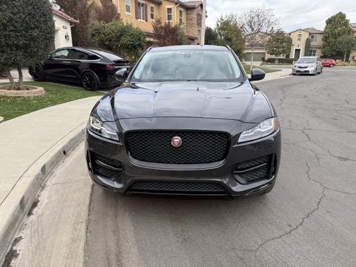 2020 Jaguar F-PACE 25t R-Sport