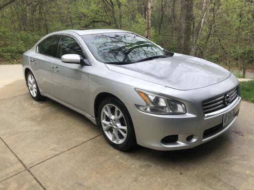 2012 Nissan Maxima S