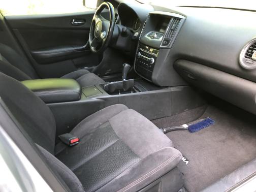 2012 Nissan Maxima S