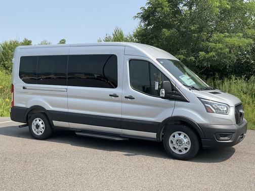 2024 Ford Transit-350 XLT