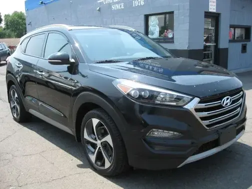Black 2017 Hyundai TUCSON Limited